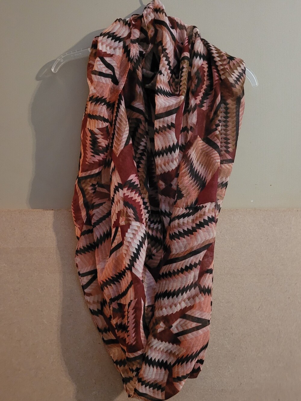 Geometric Pattern Infinity Scarf in Rust and Cream